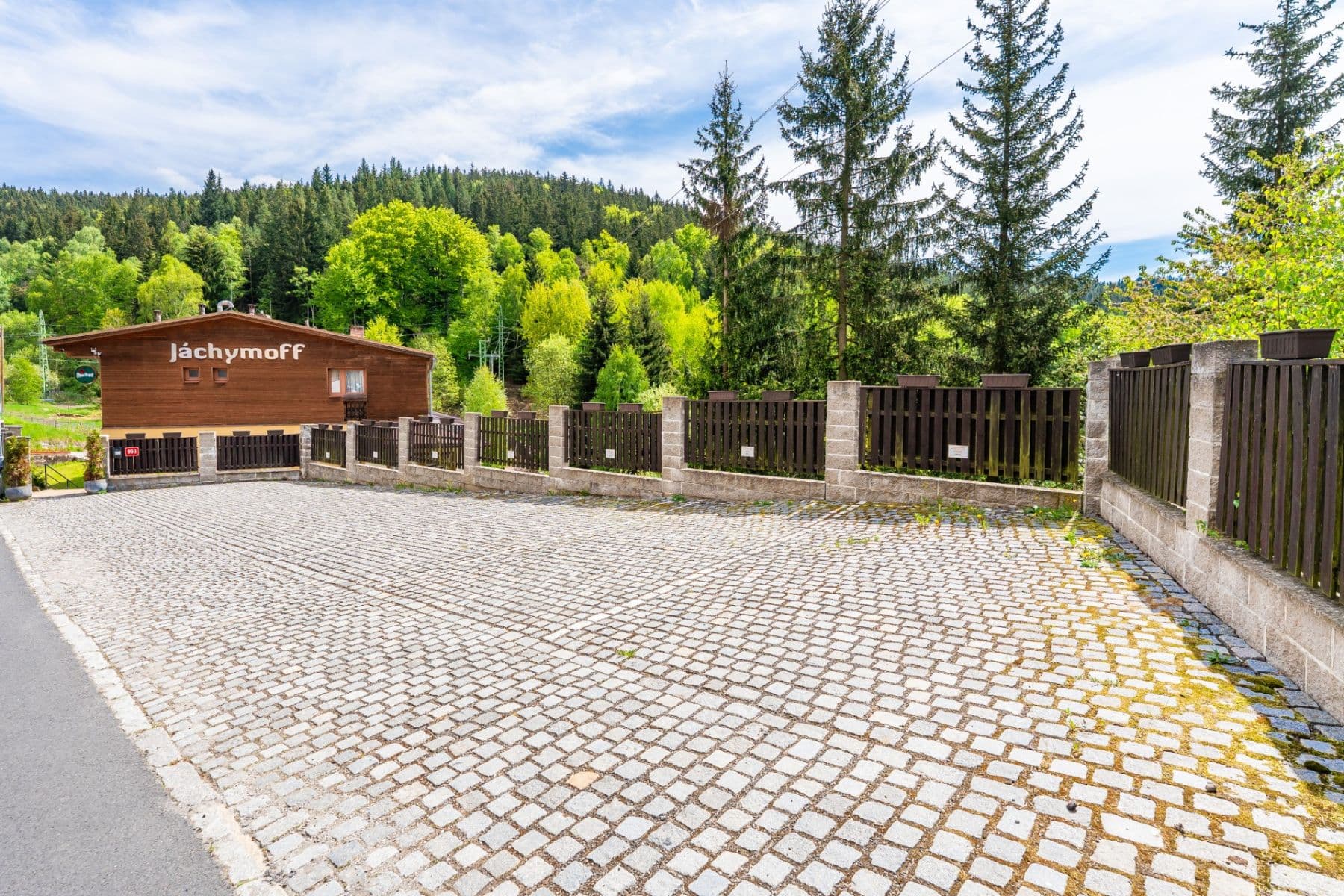 Prodej domu 600 m², pozemek 1.071 m², Fibichova, Jáchymov, Karlovarský kraj Prodej domu 600 m², pozemek 1.071 m², Fibichova, Jáchymov, Karlovarský kraj