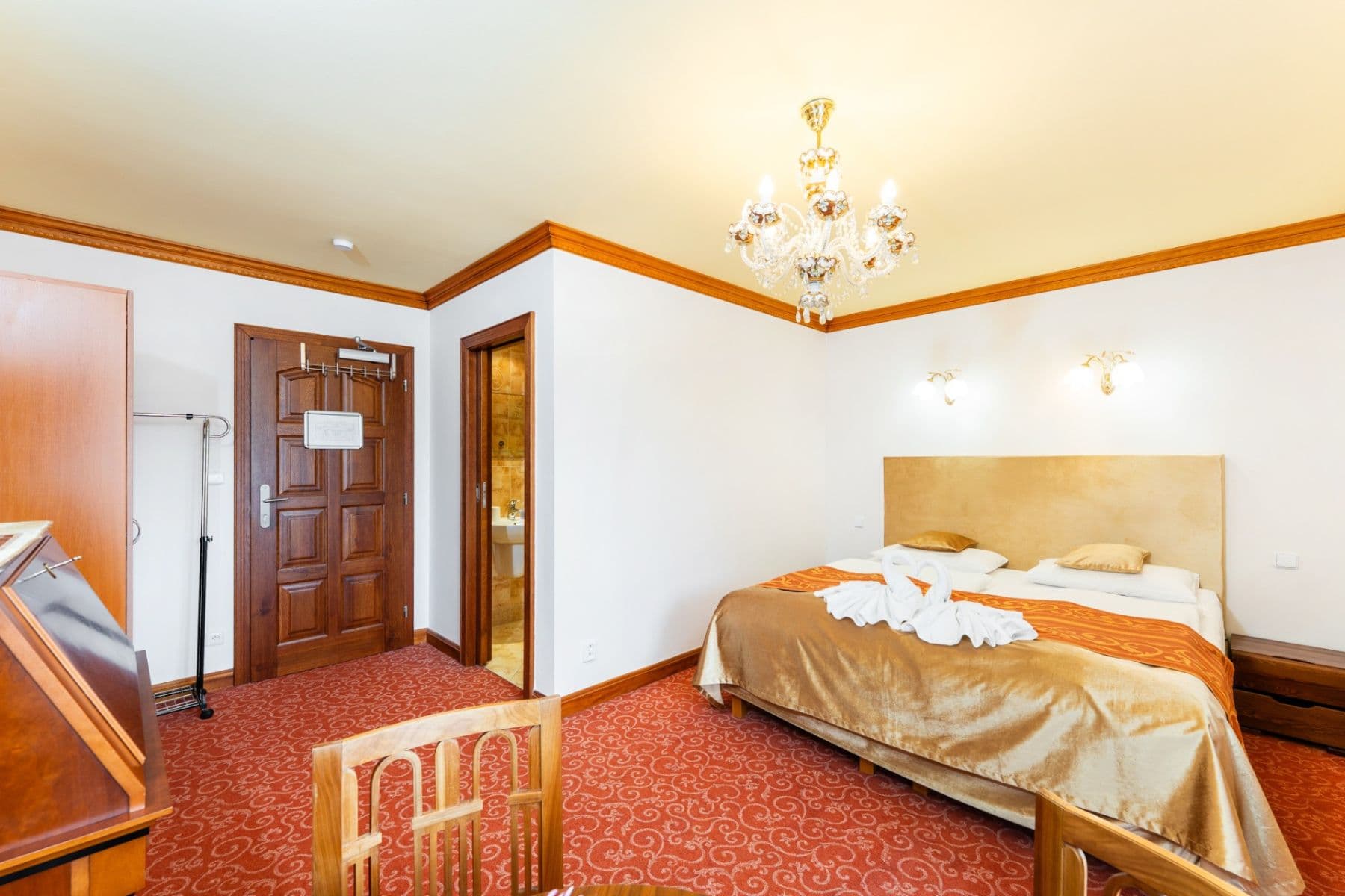 Prodej domu 600 m², pozemek 1.071 m², Fibichova, Jáchymov, Karlovarský kraj Prodej domu 600 m², pozemek 1.071 m², Fibichova, Jáchymov, Karlovarský kraj