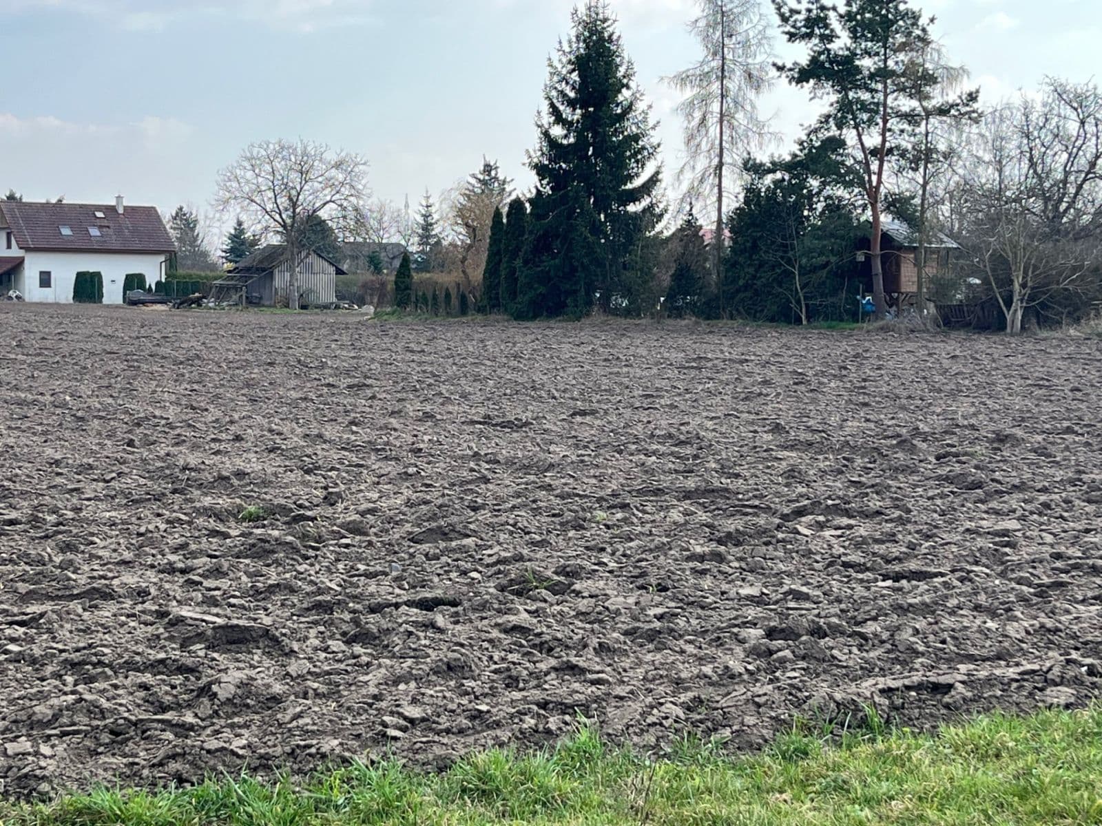 Prodej pozemku 1.244 m², Horní Počaply, Středočeský kraj Prodej pozemku 1.244 m², Horní Počaply, Středočeský kraj