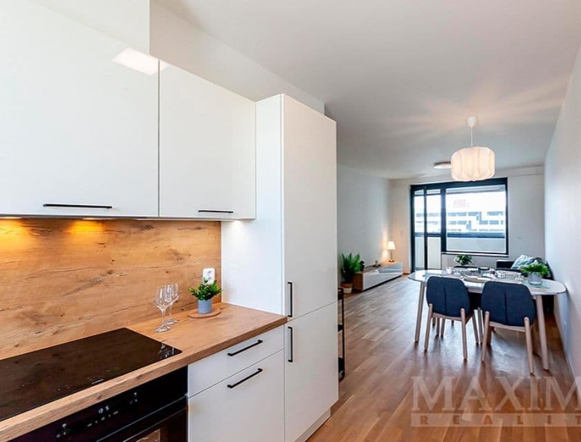 Prodej bytu 2+kk 69 m², Argentinská, Praha, Praha Prodej bytu 2+kk 69 m², Argentinská, Praha, Praha