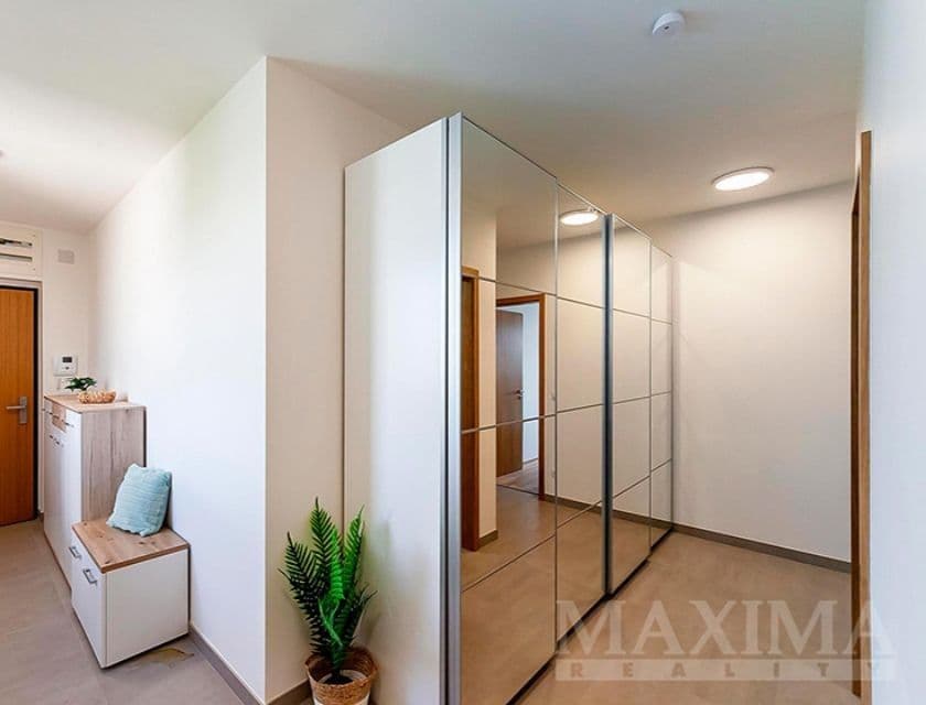 Prodej bytu 2+kk 69 m², Argentinská, Praha, Praha Prodej bytu 2+kk 69 m², Argentinská, Praha, Praha