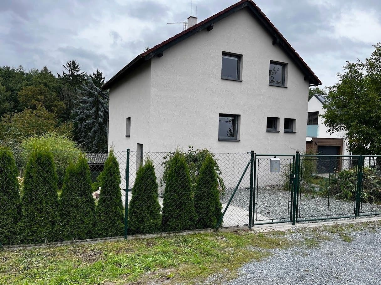 Prodej domu 175 m², pozemek 378 m², Plzeň, Plzeňský kraj Prodej domu 175 m², pozemek 378 m², Plzeň, Plzeňský kraj