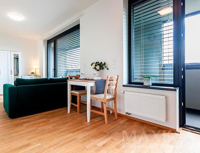 Prodej bytu 1+kk 40 m², Argentinská, Praha, Praha Prodej bytu 1+kk 40 m², Argentinská, Praha, Praha