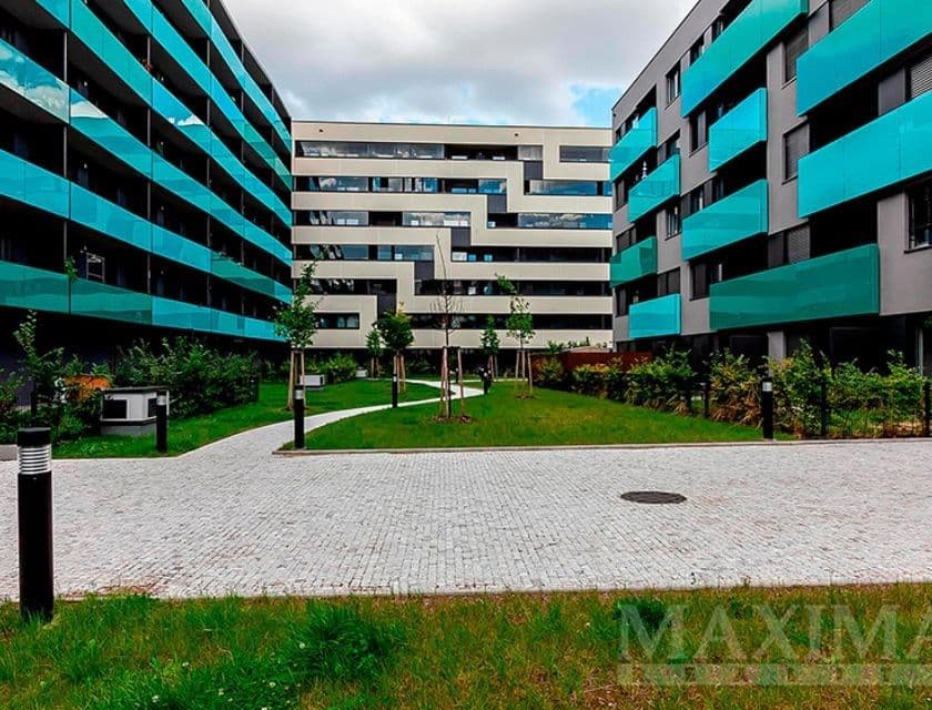 Prodej bytu 1+kk 40 m², Argentinská, Praha, Praha Prodej bytu 1+kk 40 m², Argentinská, Praha, Praha