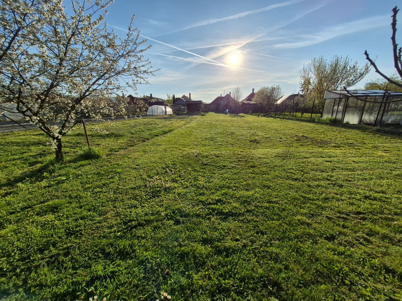 Prodej pozemku 1.200 m², Vojka nad Dunajom, Trnavský kraj Prodej pozemku 1.200 m², Vojka nad Dunajom, Trnavský kraj