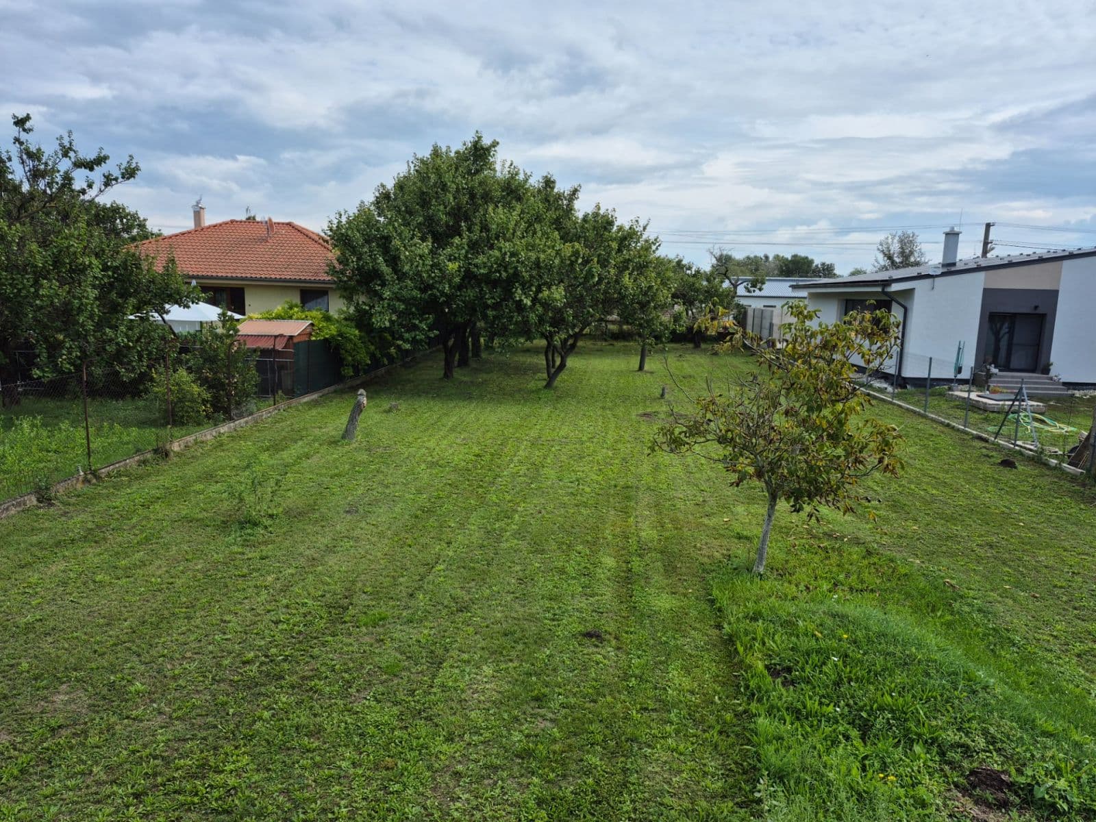 Prodej pozemku 1.200 m², Vojka nad Dunajom, Trnavský kraj Prodej pozemku 1.200 m², Vojka nad Dunajom, Trnavský kraj