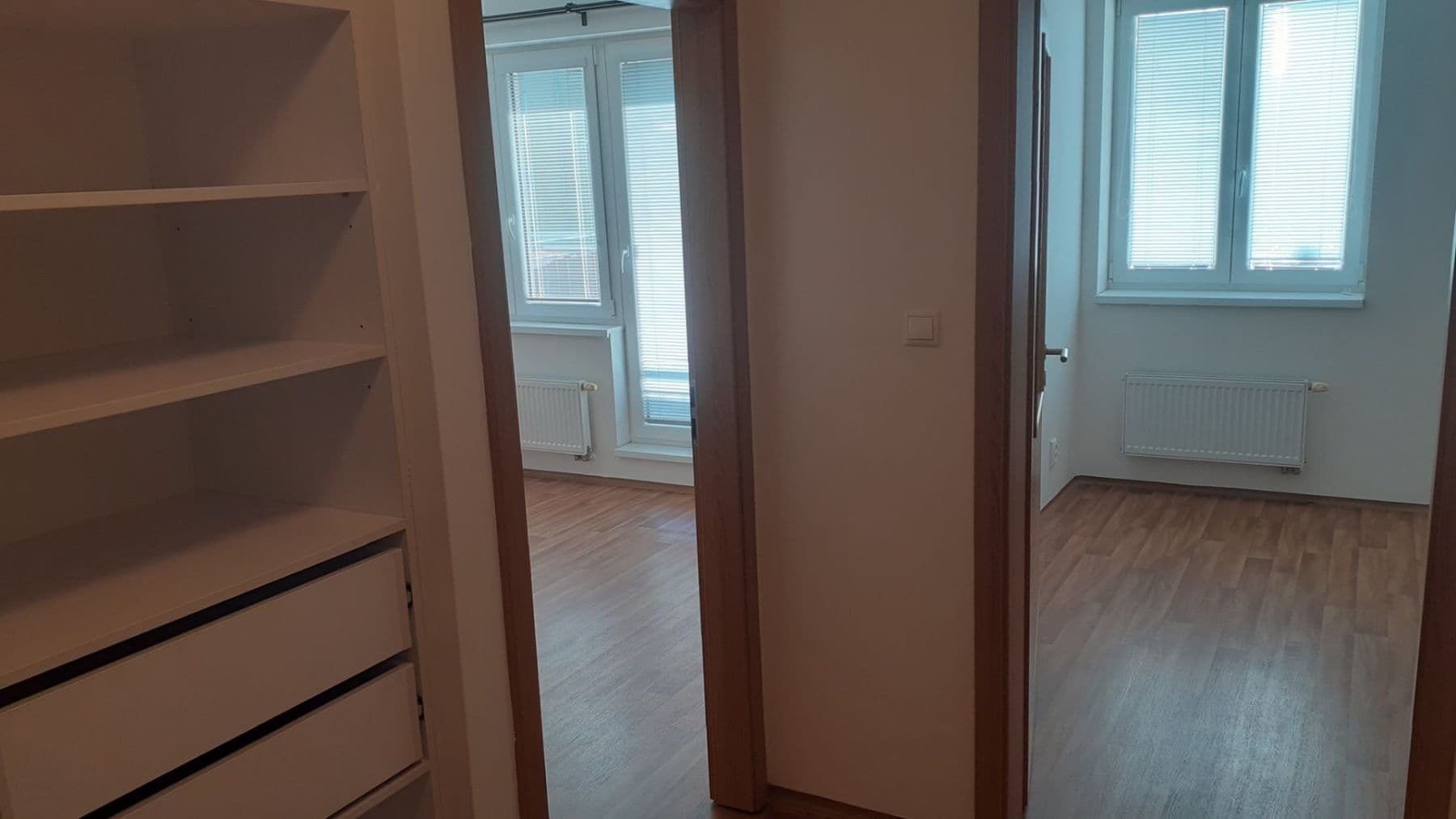 Pronájem bytu 2+kk 43 m², V Honech, Klecany, Středočeský kraj Pronájem bytu 2+kk 43 m², V Honech, Klecany, Středočeský kraj