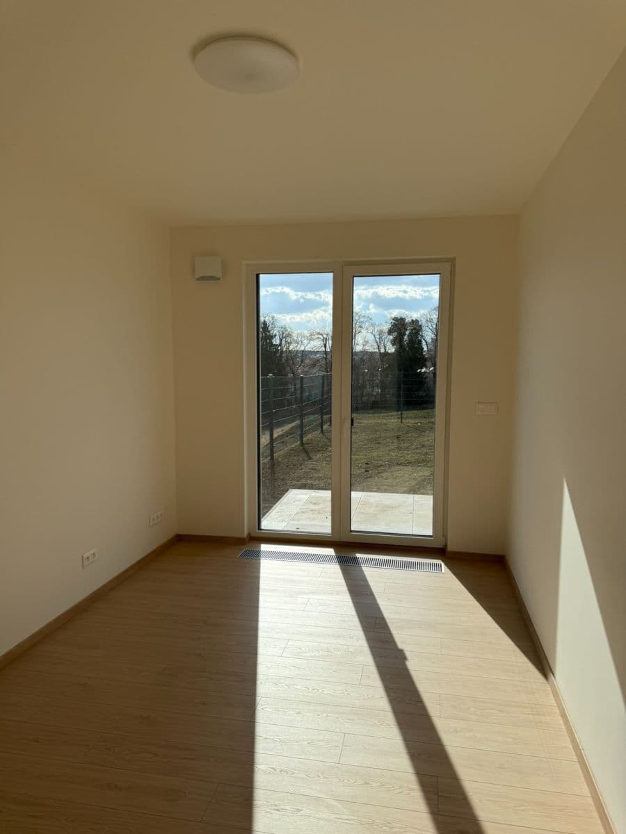 Pronájem bytu 3+kk 74 m², Haenkeho, Praha, Praha Pronájem bytu 3+kk 74 m², Haenkeho, Praha, Praha