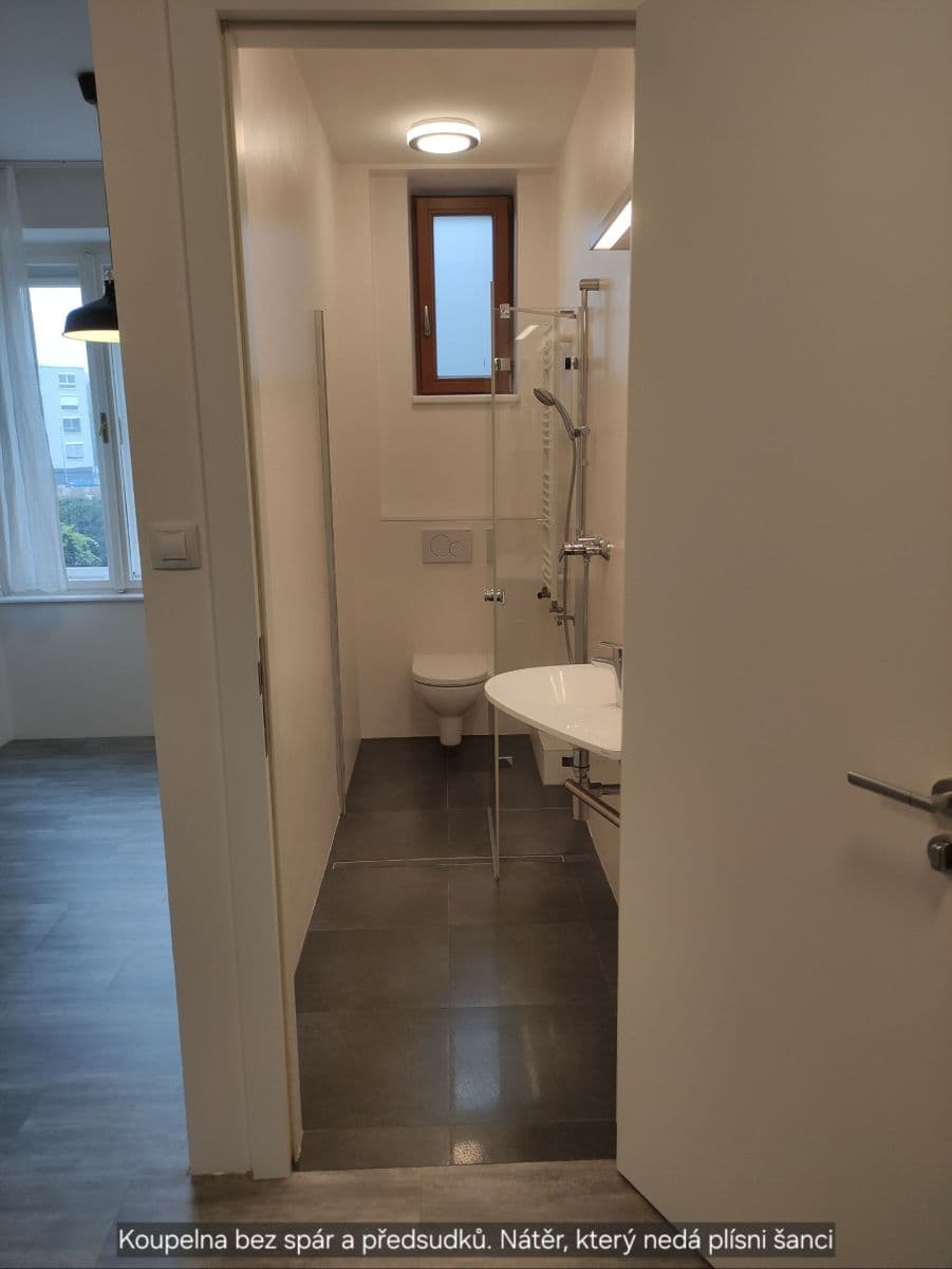 Pronájem bytu 2+kk 46 m², Renneská třída, Brno, Jihomoravský kraj Pronájem bytu 2+kk 46 m², Renneská třída, Brno, Jihomoravský kraj