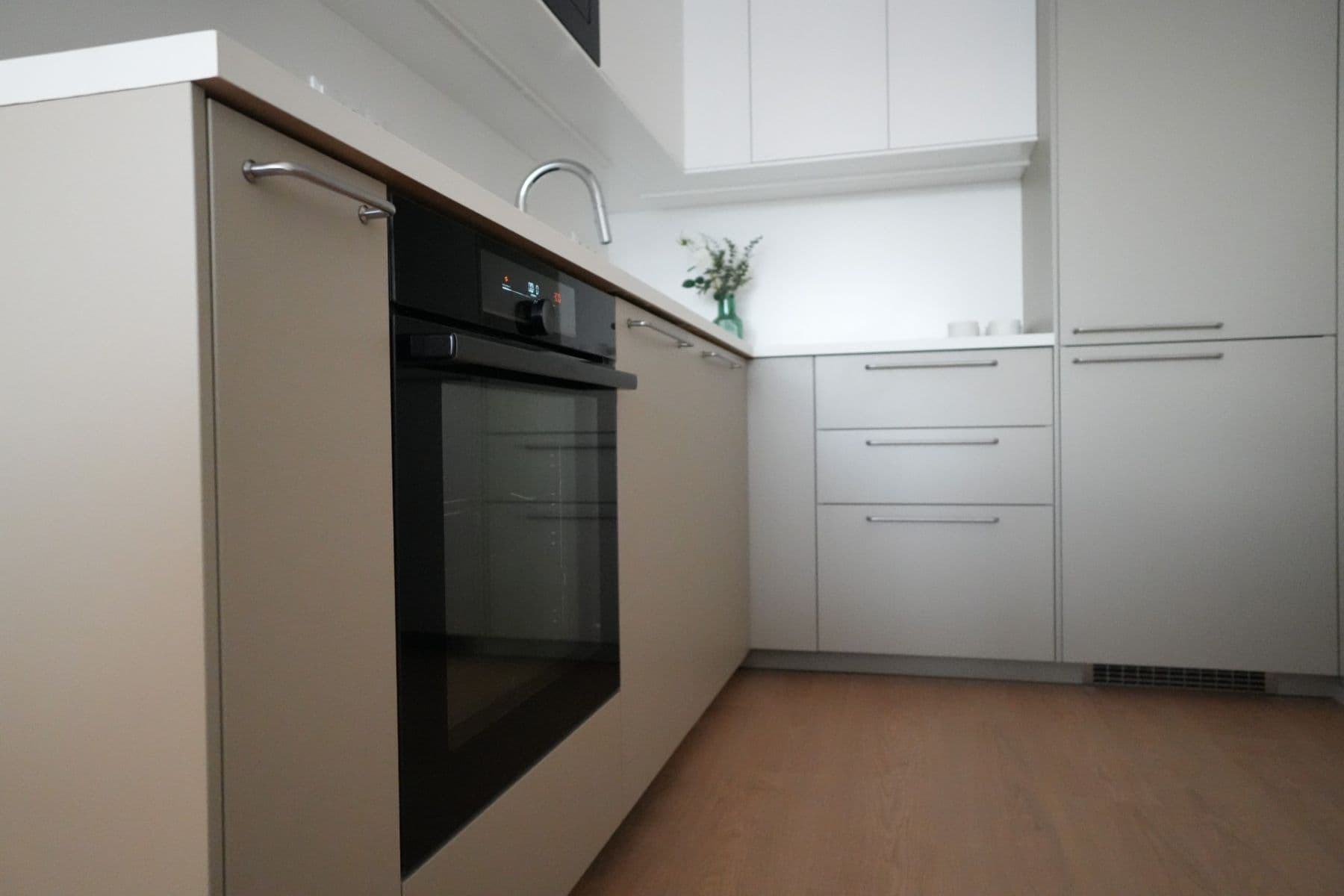 Prodej bytu 2+kk 48 m², Kloboukova, Praha, Praha Prodej bytu 2+kk 48 m², Kloboukova, Praha, Praha