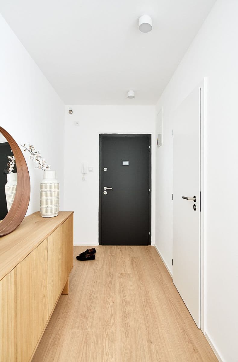 Prodej bytu 2+kk 48 m², Kloboukova, Praha, Praha Prodej bytu 2+kk 48 m², Kloboukova, Praha, Praha