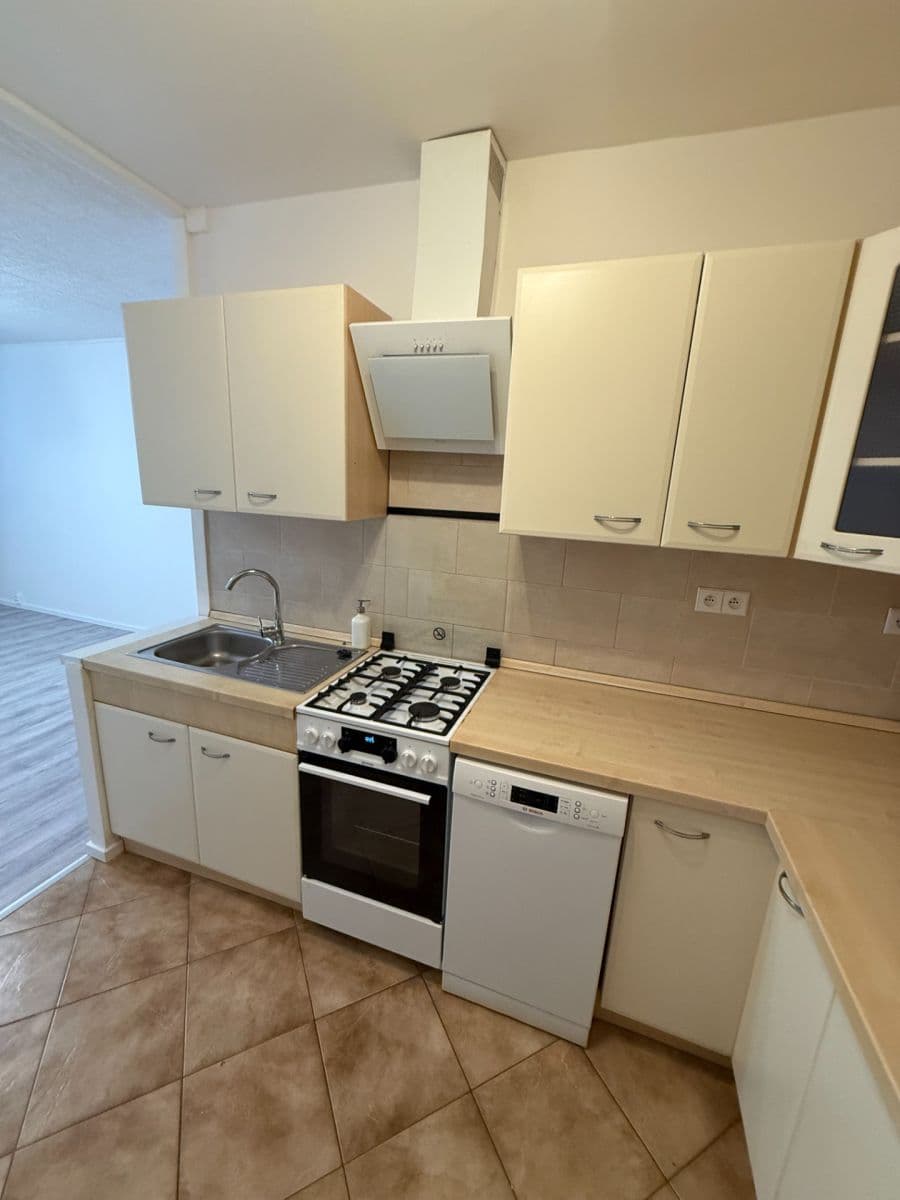 Pronájem bytu 3+kk 63 m², Tererova, Praha, Praha Pronájem bytu 3+kk 63 m², Tererova, Praha, Praha