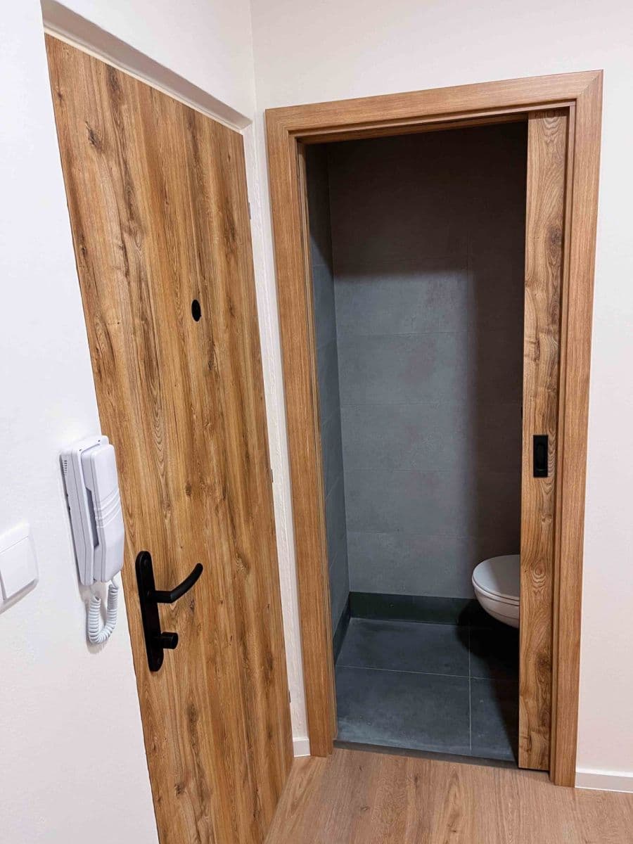 Pronájem bytu 2+1 55 m², ulice Čoupkových, Brno, Jihomoravský kraj Pronájem bytu 2+1 55 m², ulice Čoupkových, Brno, Jihomoravský kraj