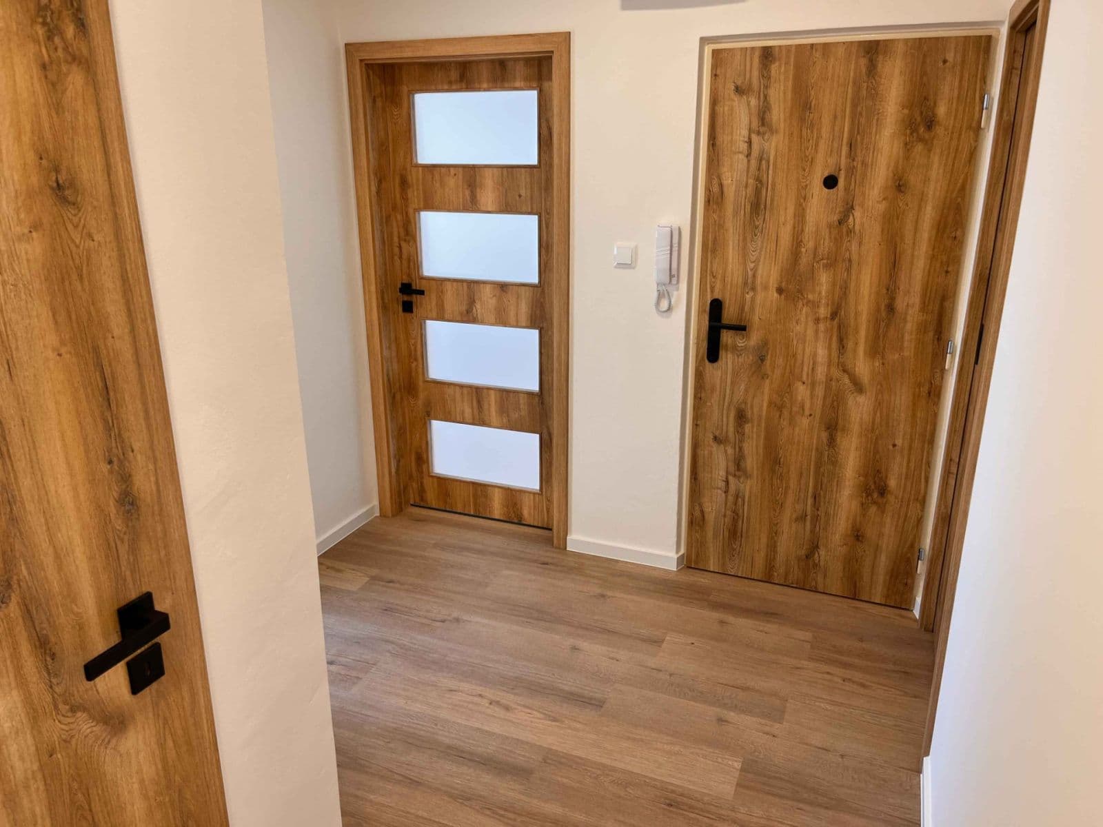 Pronájem bytu 2+1 55 m², ulice Čoupkových, Brno, Jihomoravský kraj Pronájem bytu 2+1 55 m², ulice Čoupkových, Brno, Jihomoravský kraj