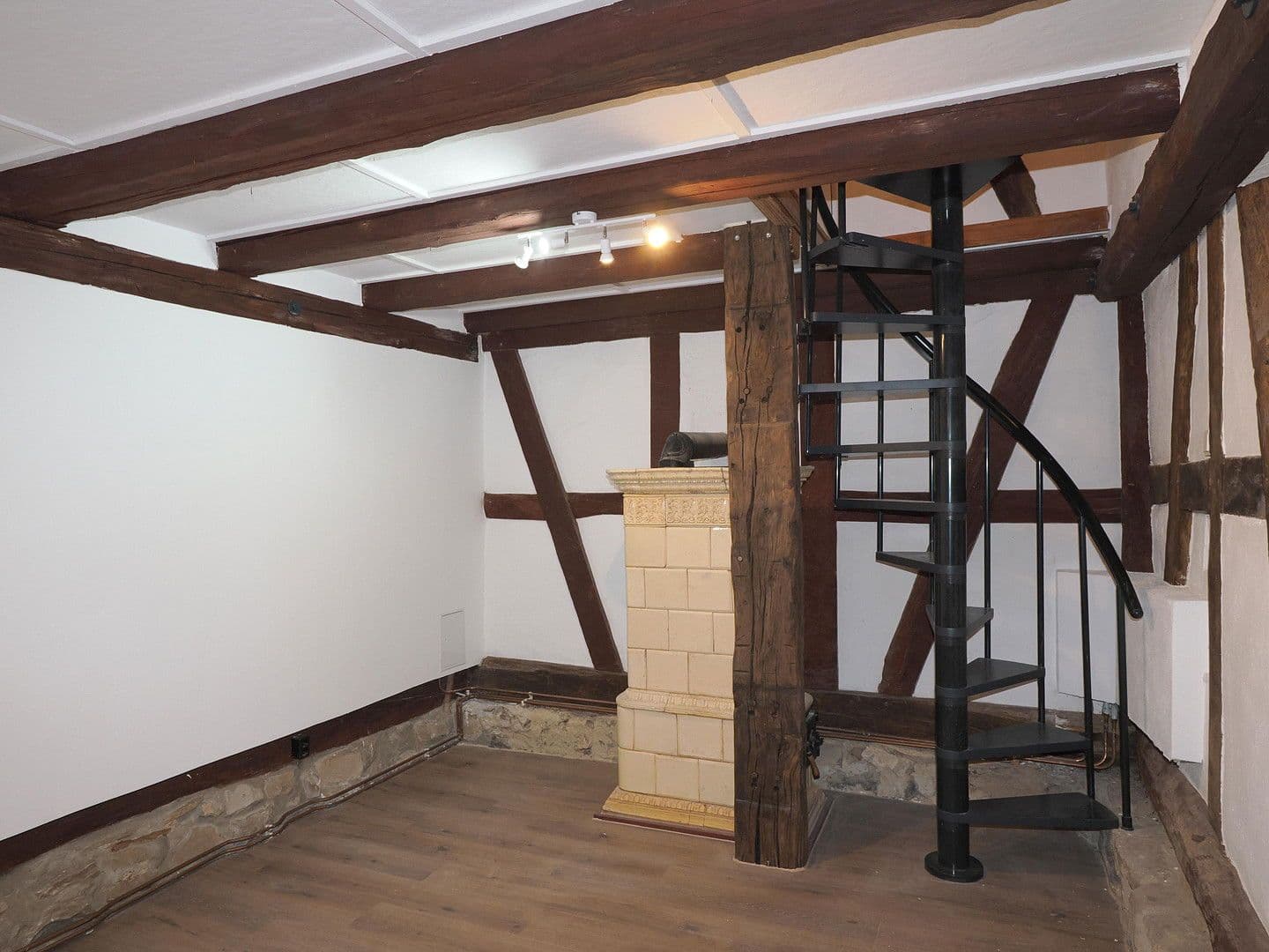 Pronájem domu 95 m², pozemek 150 m², Brachttal, Hessen Pronájem domu 95 m², pozemek 150 m², Brachttal, Hessen