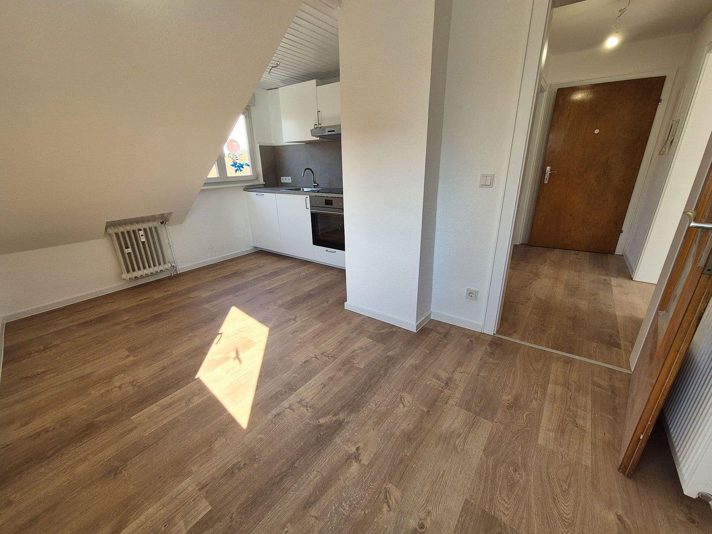 Pronájem bytu 2+1 47 m², Zehntenhofstr. 37, Wiesbaden, Hessen Pronájem bytu 2+1 47 m², Zehntenhofstr. 37, Wiesbaden, Hessen