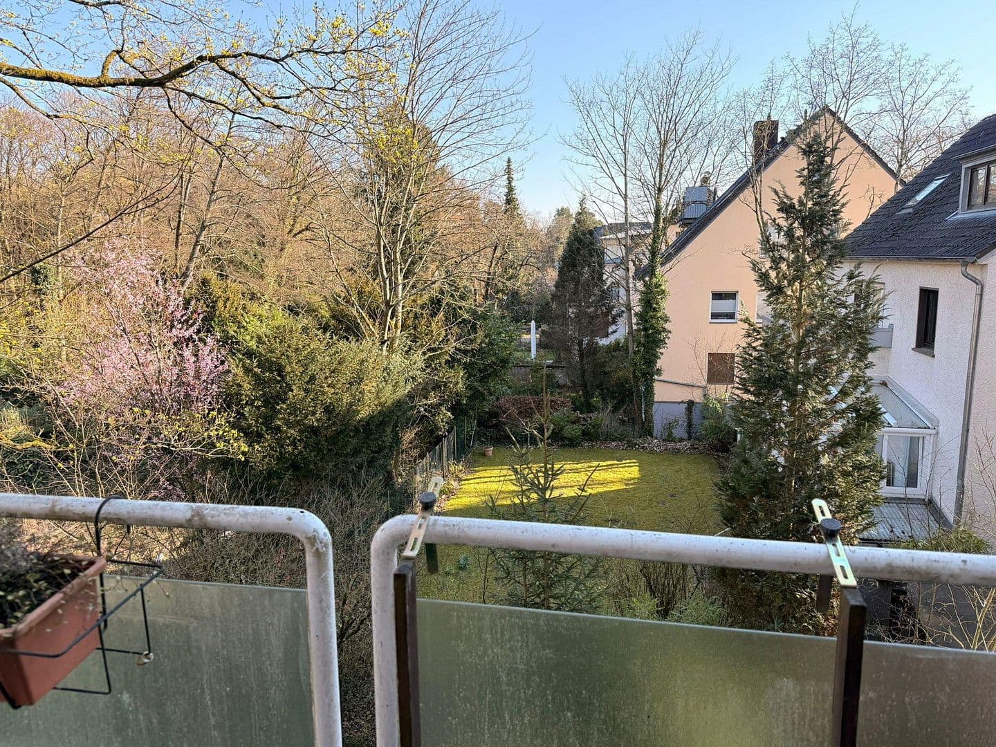 Pronájem bytu 3+1 78 m², Köln, Severní Porýní-Vestfálsko Pronájem bytu 3+1 78 m², Köln, Severní Porýní-Vestfálsko