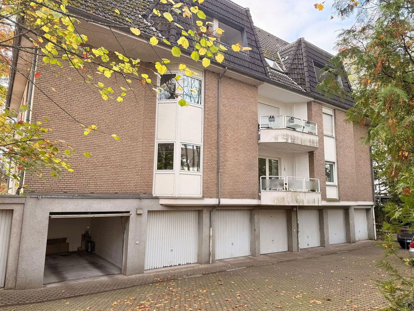 Pronájem bytu 3+1 78 m², Köln, Severní Porýní-Vestfálsko Pronájem bytu 3+1 78 m², Köln, Severní Porýní-Vestfálsko