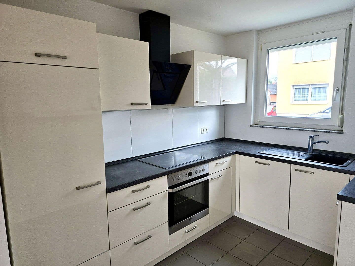 Pronájem domu 134 m², pozemek 197 m², Sprendlingen, Porýní-Falc Pronájem domu 134 m², pozemek 197 m², Sprendlingen, Porýní-Falc