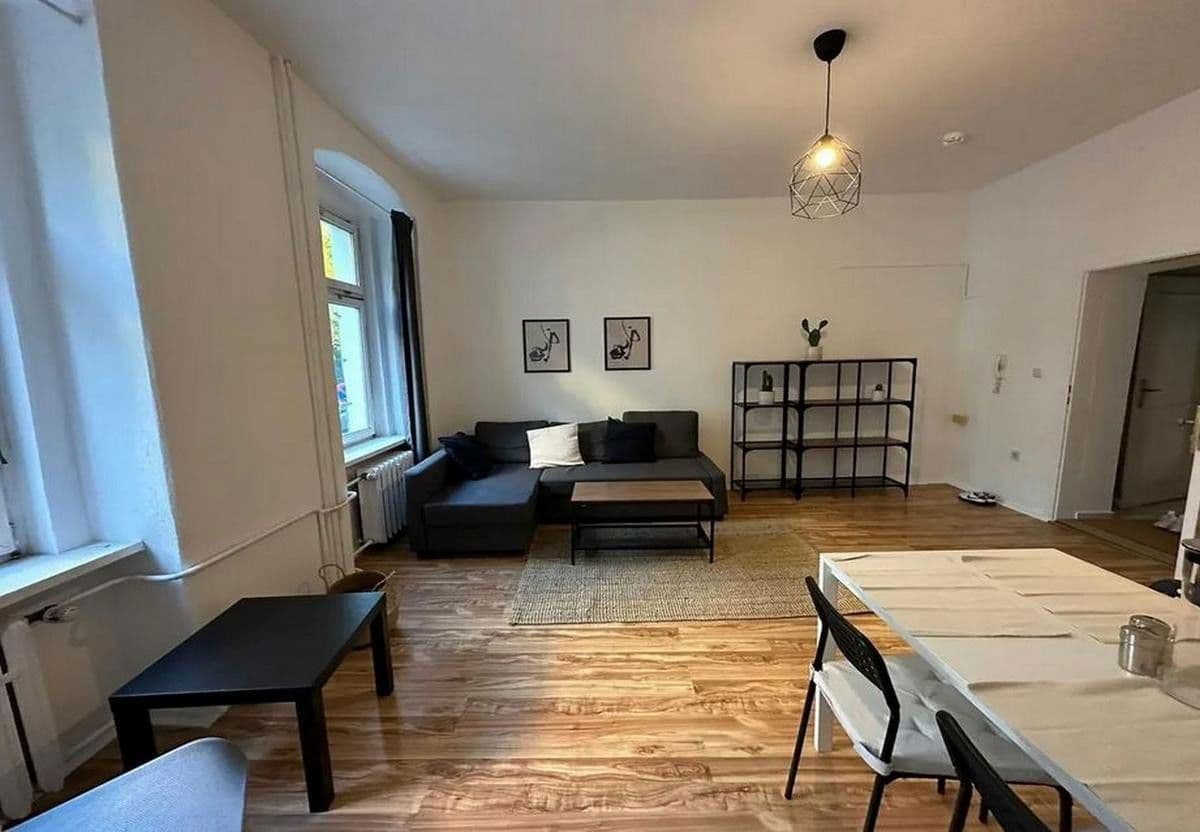 Pronájem bytu 1+1 25 m², St2239 27, Schwabach, Bavorsko Pronájem bytu 1+1 25 m², St2239 27, Schwabach, Bavorsko