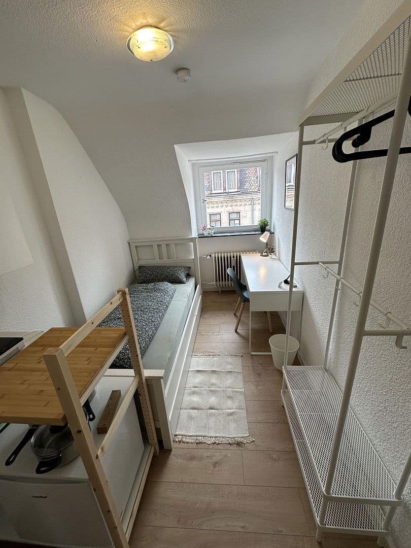 Pronájem bytu 1+1 11 m², Peter-Henlein-Straße 78, Nürnberg, Bavorsko Pronájem bytu 1+1 11 m², Peter-Henlein-Straße 78, Nürnberg, Bavorsko