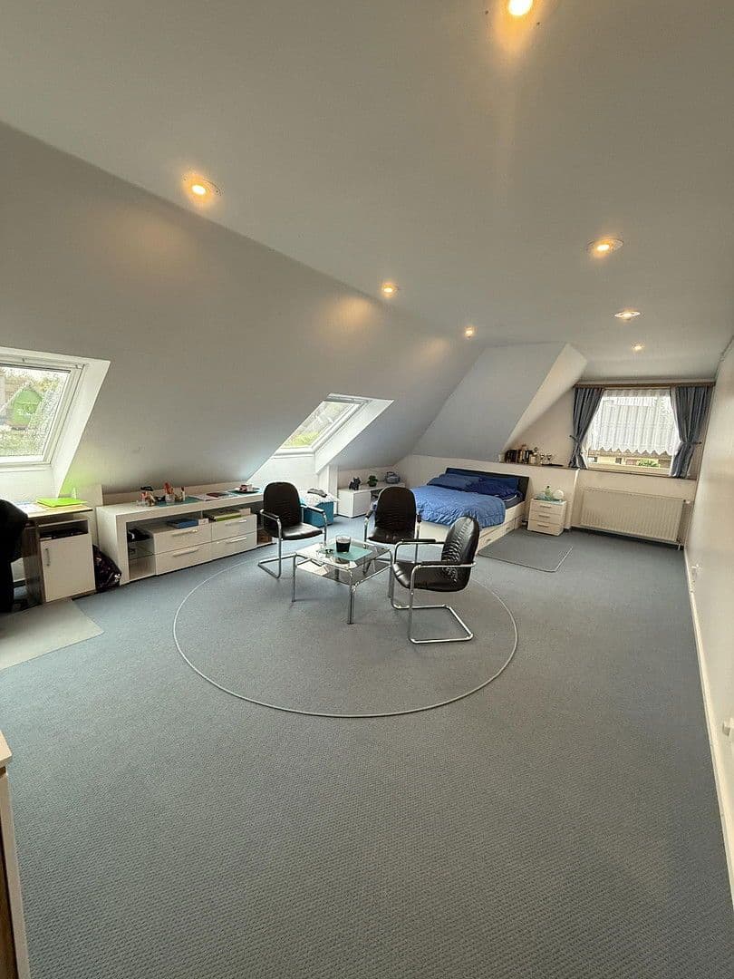 Prodej domu 415 m², pozemek 1.021 m², Kaltenkirchen, Šlesvicko-Holštýnsko Prodej domu 415 m², pozemek 1.021 m², Kaltenkirchen, Šlesvicko-Holštýnsko