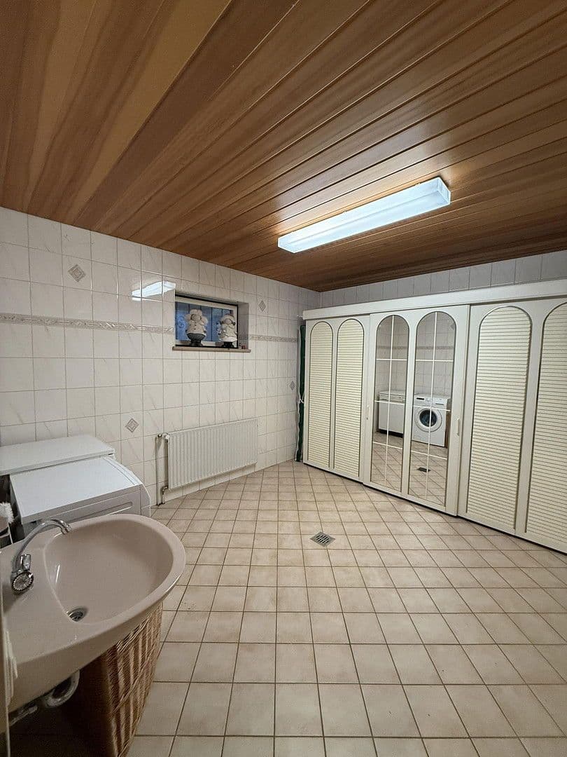 Prodej domu 415 m², pozemek 1.021 m², Kaltenkirchen, Šlesvicko-Holštýnsko Prodej domu 415 m², pozemek 1.021 m², Kaltenkirchen, Šlesvicko-Holštýnsko