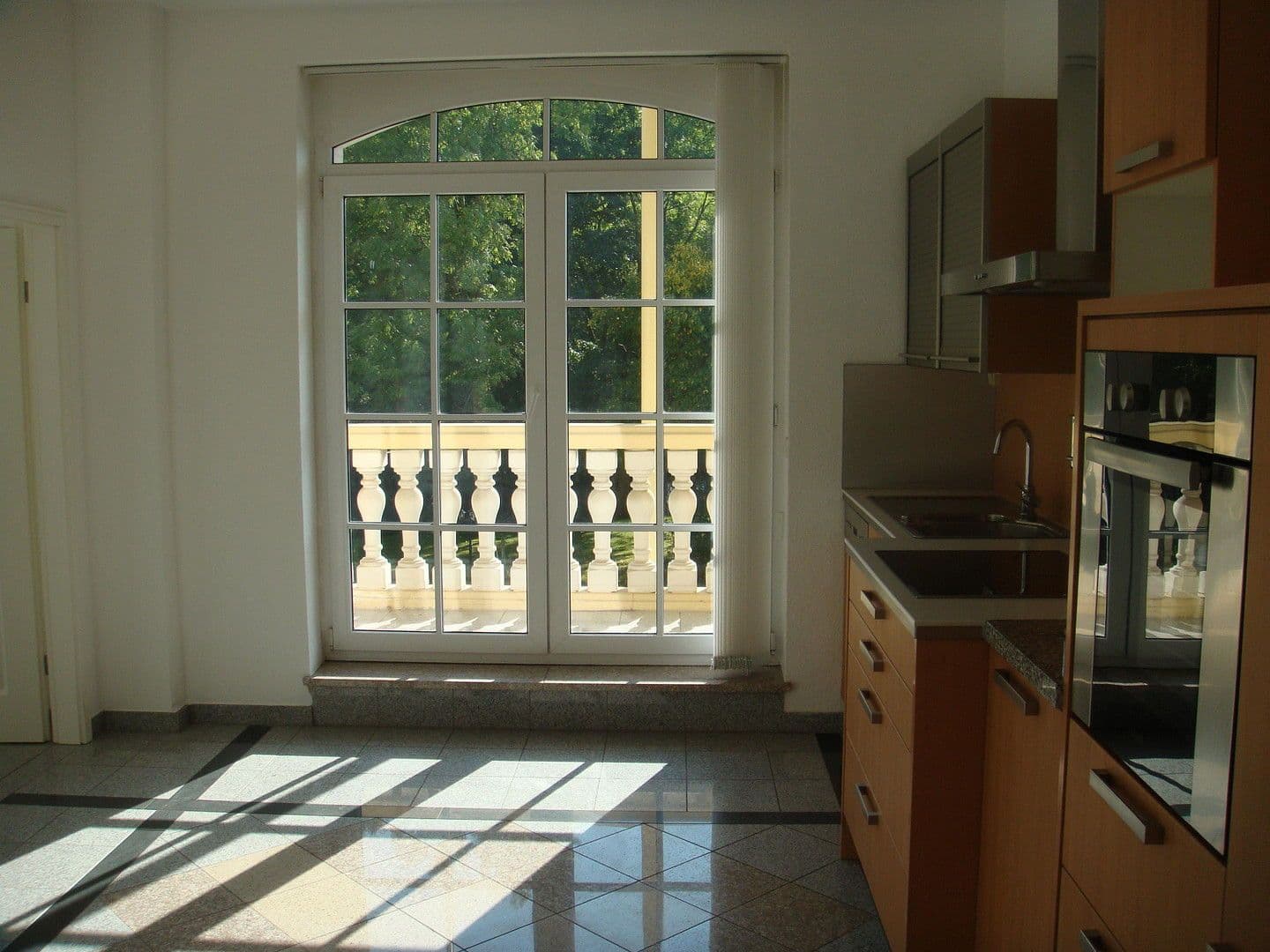 Prodej domu 930 m², pozemek 1.795 m², Stahmelnerstr. 107, Leipzig, Sasko Prodej domu 930 m², pozemek 1.795 m², Stahmelnerstr. 107, Leipzig, Sasko
