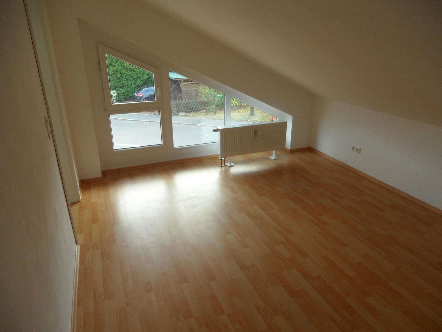 Pronájem bytu 2+1 38 m², Bennewitz, Sasko Pronájem bytu 2+1 38 m², Bennewitz, Sasko