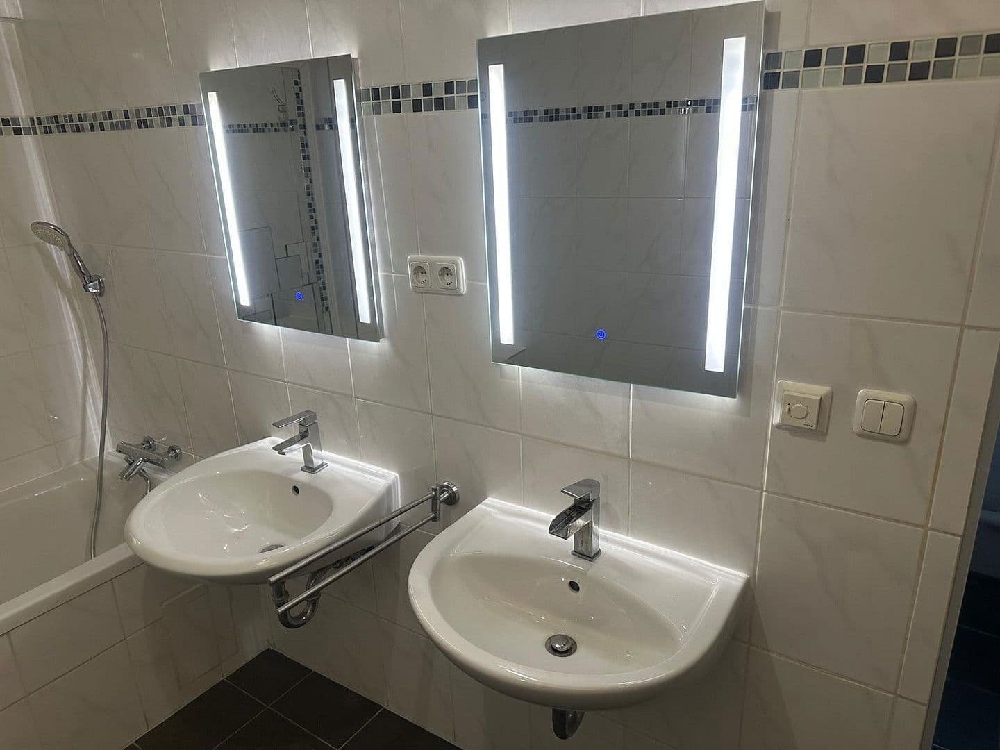 Pronájem domu 150 m², pozemek 290 m², Oberschleißheim, Bavorsko Pronájem domu 150 m², pozemek 290 m², Oberschleißheim, Bavorsko