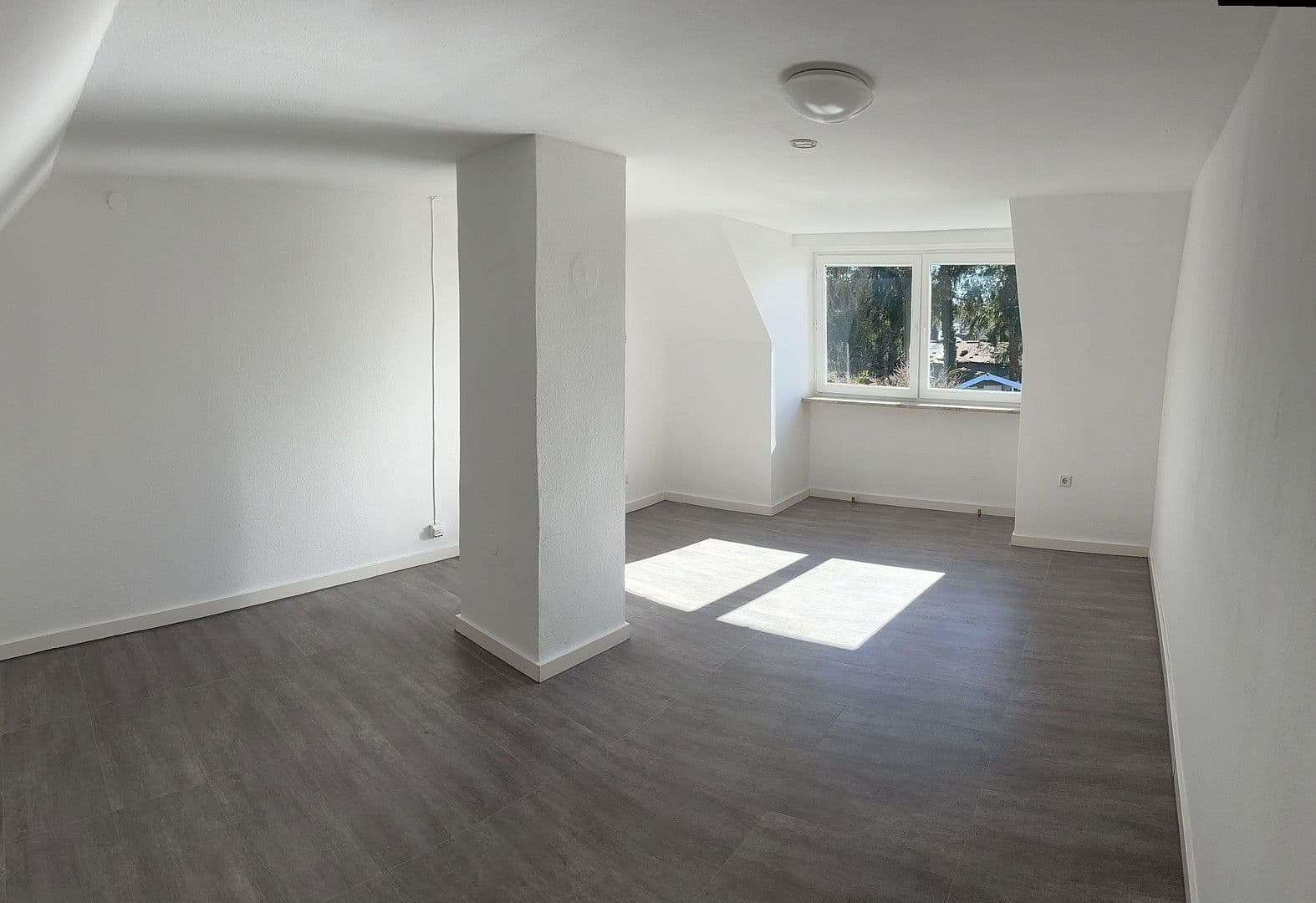 Pronájem domu 150 m², pozemek 290 m², Oberschleißheim, Bavorsko Pronájem domu 150 m², pozemek 290 m², Oberschleißheim, Bavorsko