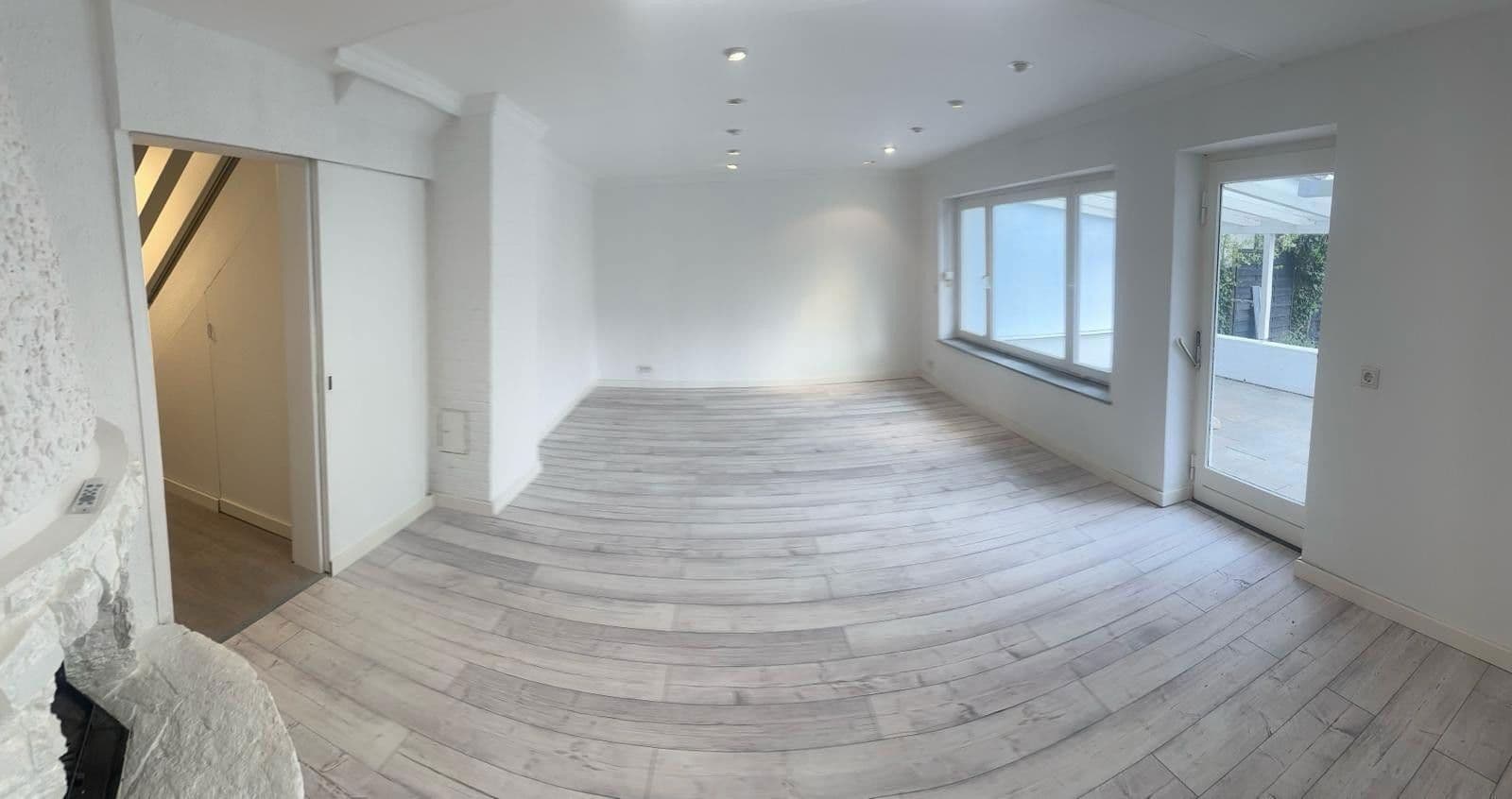 Pronájem domu 150 m², pozemek 290 m², Oberschleißheim, Bavorsko Pronájem domu 150 m², pozemek 290 m², Oberschleißheim, Bavorsko