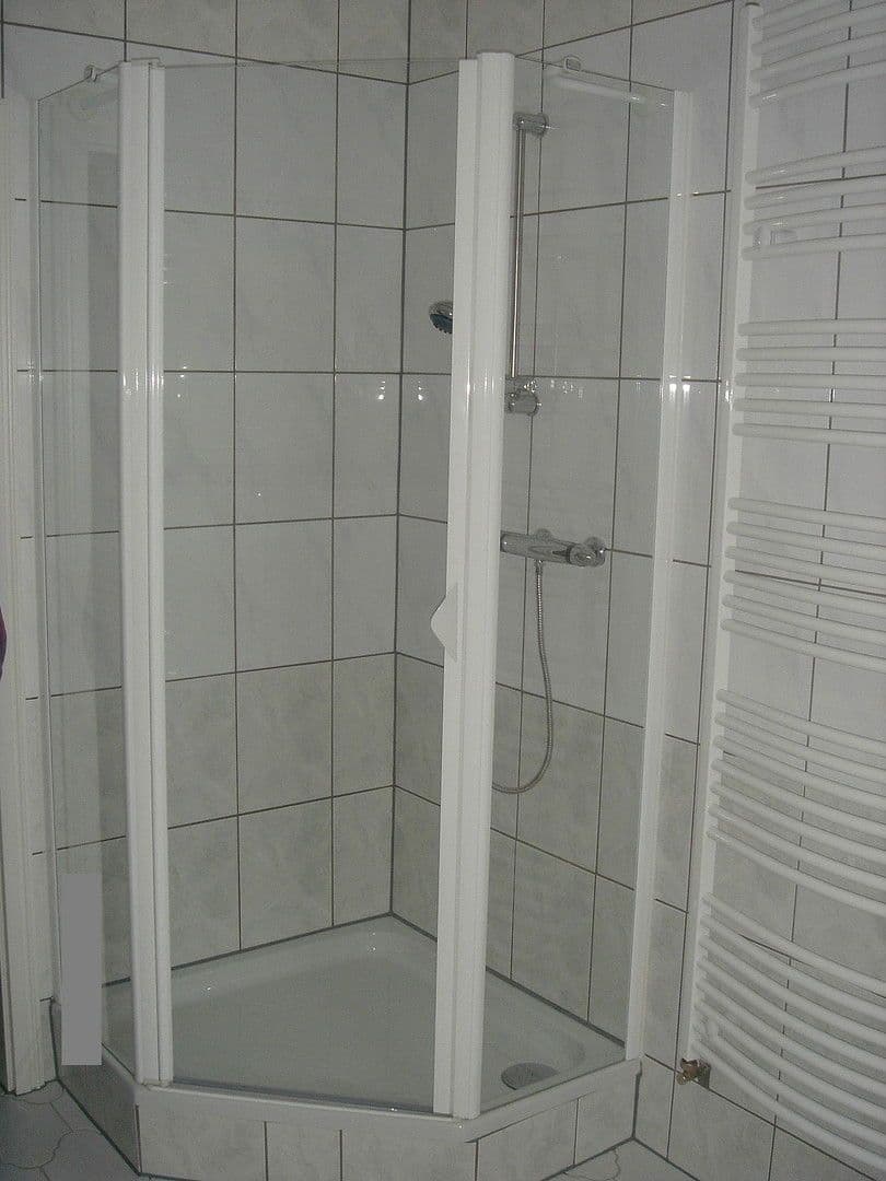 Pronájem bytu 2+1 65 m², Südstr. 64, Leipzig, Sasko Pronájem bytu 2+1 65 m², Südstr. 64, Leipzig, Sasko