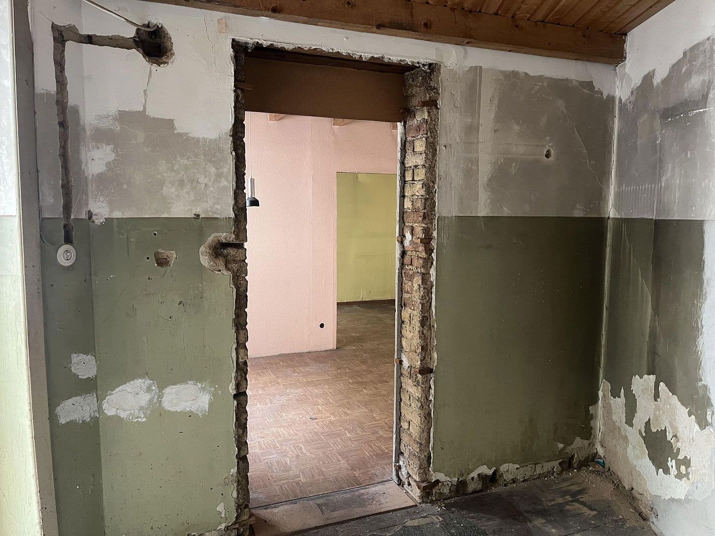 Pronájem nebytového prostoru 76 m², Erbacher Straße 9, Wiesbaden, Hessen Pronájem nebytového prostoru 76 m², Erbacher Straße 9, Wiesbaden, Hessen