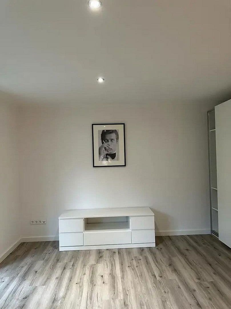 Pronájem bytu 1+1 37 m², München, Bavorsko Pronájem bytu 1+1 37 m², München, Bavorsko