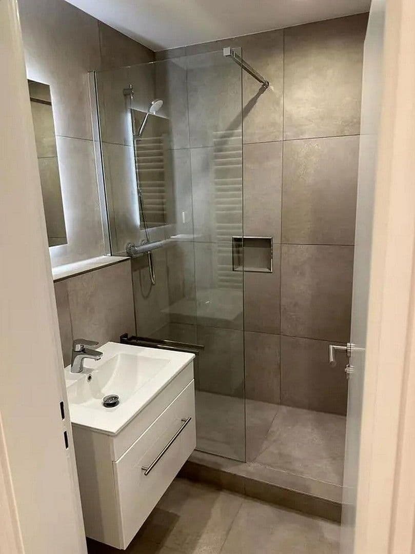 Pronájem bytu 1+1 37 m², München, Bavorsko Pronájem bytu 1+1 37 m², München, Bavorsko