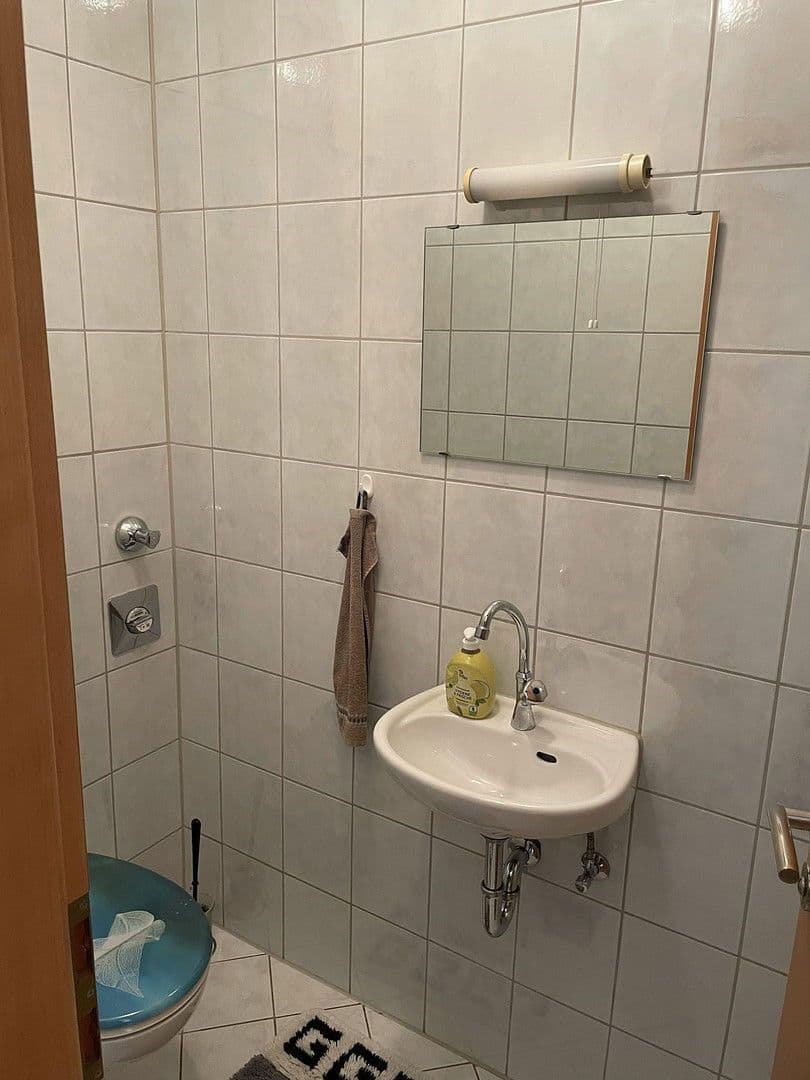 Pronájem bytu 4+1 92 m², Burscheid, Severní Porýní-Vestfálsko Pronájem bytu 4+1 92 m², Burscheid, Severní Porýní-Vestfálsko