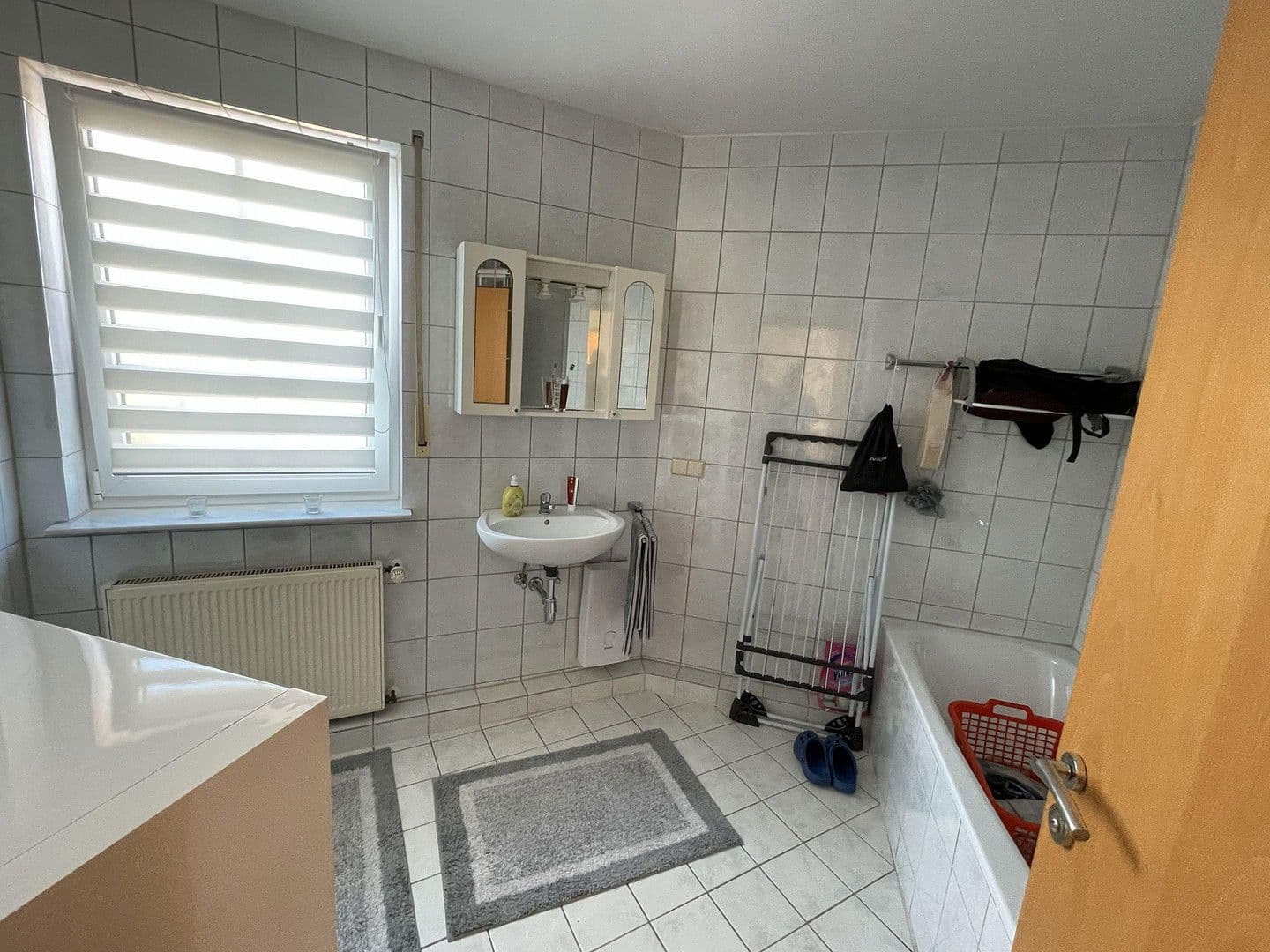 Pronájem bytu 4+1 92 m², Burscheid, Severní Porýní-Vestfálsko Pronájem bytu 4+1 92 m², Burscheid, Severní Porýní-Vestfálsko