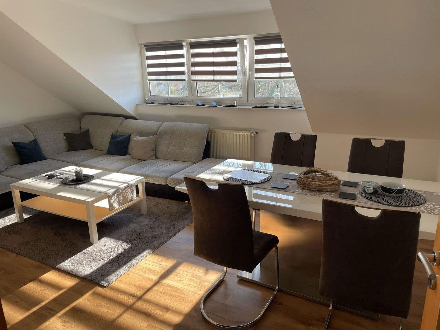 Pronájem bytu 4+1 92 m², Burscheid, Severní Porýní-Vestfálsko Pronájem bytu 4+1 92 m², Burscheid, Severní Porýní-Vestfálsko