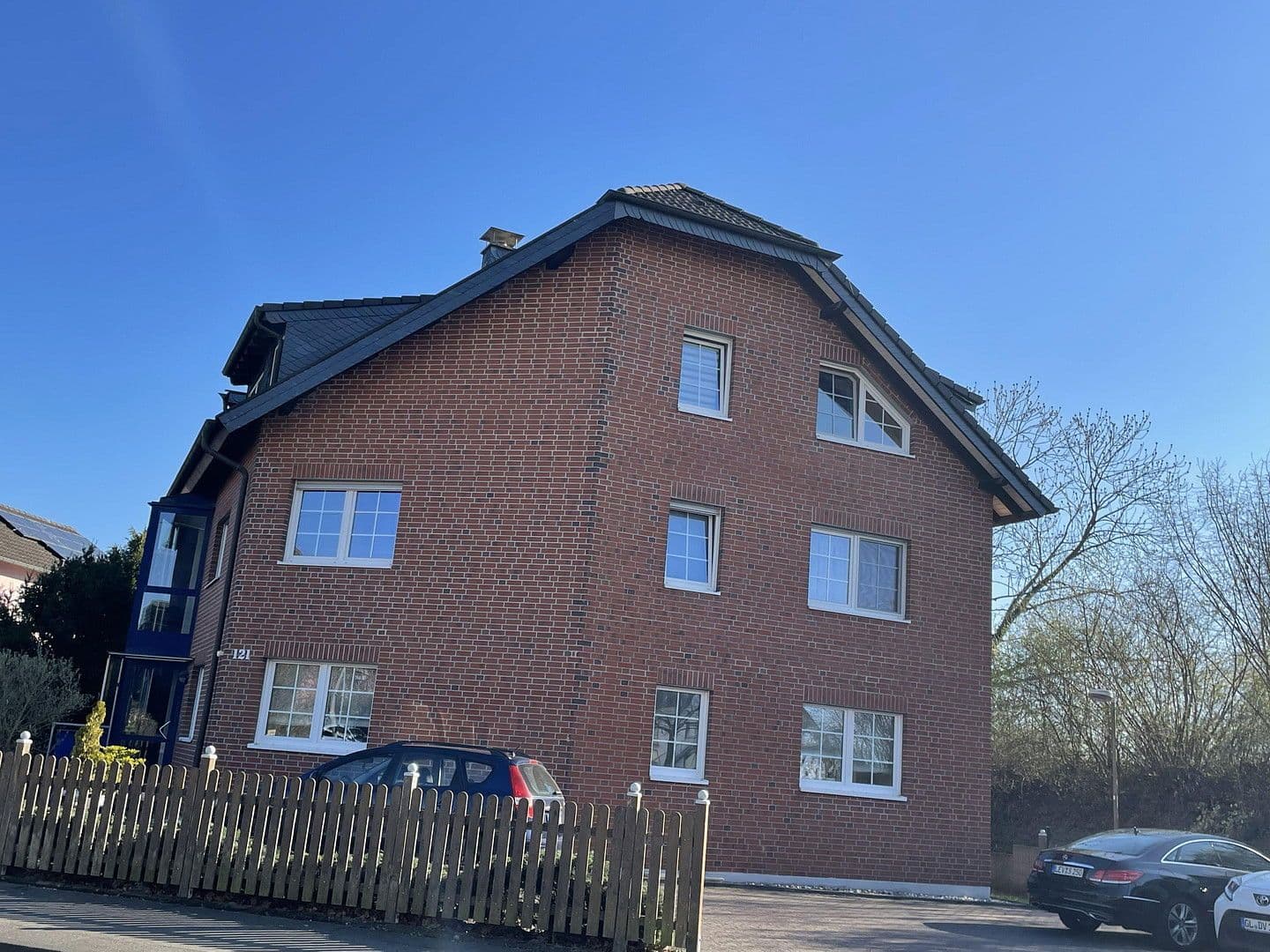 Pronájem bytu 4+1 92 m², Burscheid, Severní Porýní-Vestfálsko Pronájem bytu 4+1 92 m², Burscheid, Severní Porýní-Vestfálsko