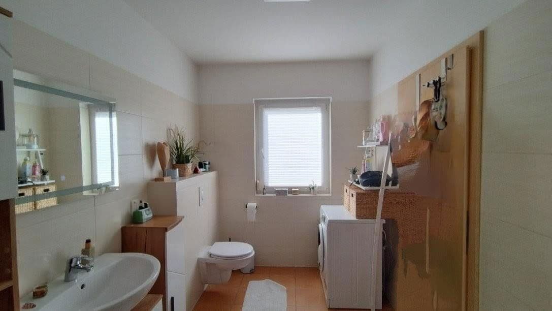 Prodej domu 160 m², pozemek 800 m², Wilhelmstraße 13, Eisenhüttenstadt, Braniborsko Prodej domu 160 m², pozemek 800 m², Wilhelmstraße 13, Eisenhüttenstadt, Braniborsko