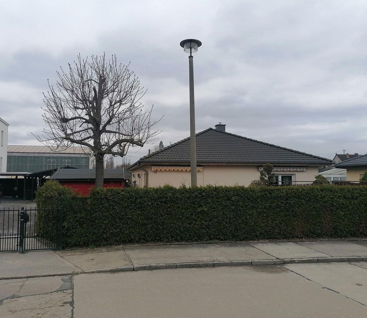 Prodej domu 160 m², pozemek 800 m², Wilhelmstraße 13, Eisenhüttenstadt, Braniborsko Prodej domu 160 m², pozemek 800 m², Wilhelmstraße 13, Eisenhüttenstadt, Braniborsko