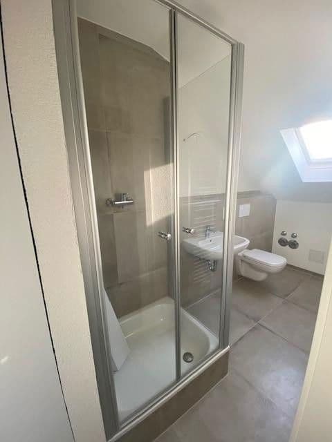 Pronájem bytu 2+1 46 m², Löwenstraße 30, Offenbach, Hessen Pronájem bytu 2+1 46 m², Löwenstraße 30, Offenbach, Hessen