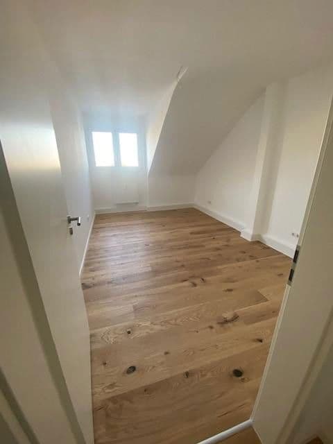 Pronájem bytu 2+1 46 m², Löwenstraße 30, Offenbach, Hessen Pronájem bytu 2+1 46 m², Löwenstraße 30, Offenbach, Hessen