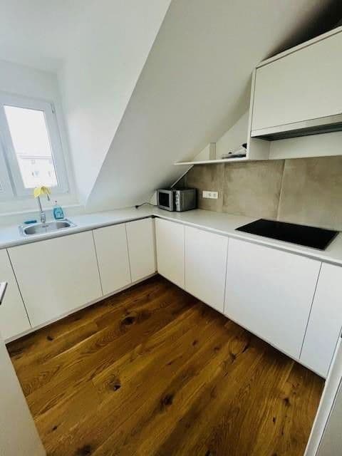 Pronájem bytu 2+1 46 m², Löwenstraße 30, Offenbach, Hessen Pronájem bytu 2+1 46 m², Löwenstraße 30, Offenbach, Hessen