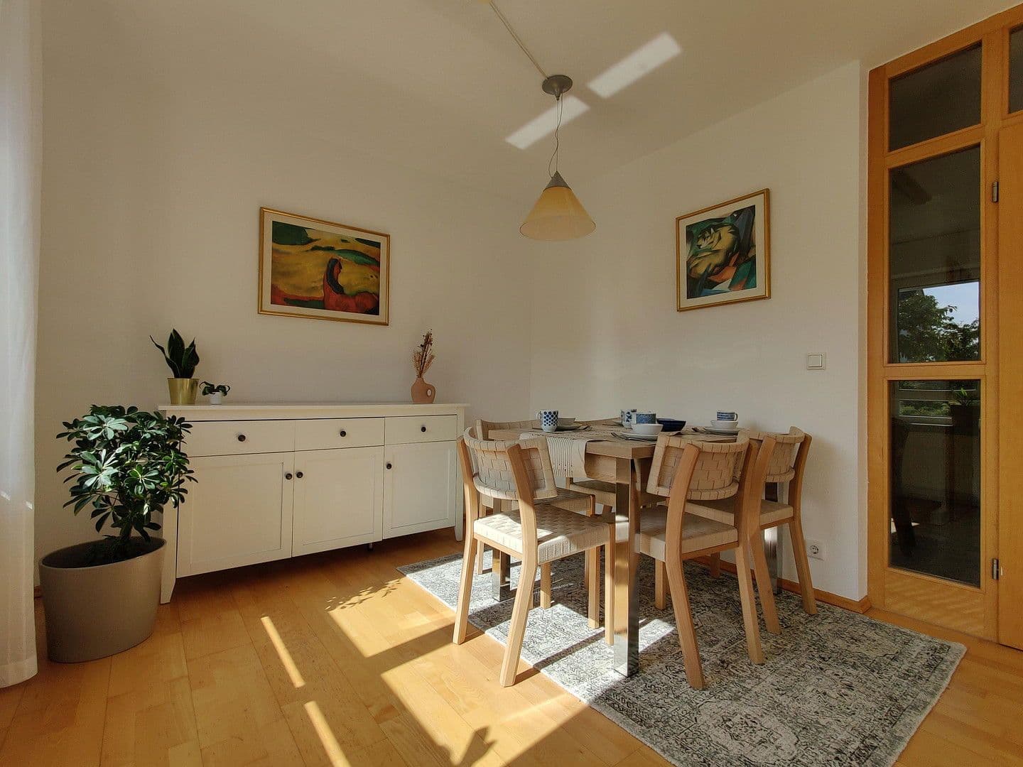 Prodej domu 153 m², pozemek 456 m², München, Bavorsko Prodej domu 153 m², pozemek 456 m², München, Bavorsko