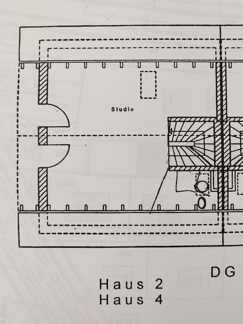 Prodej domu 153 m², pozemek 456 m², München, Bavorsko Prodej domu 153 m², pozemek 456 m², München, Bavorsko