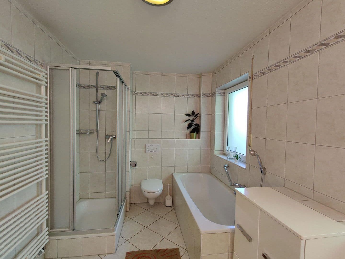 Prodej domu 153 m², pozemek 456 m², München, Bavorsko Prodej domu 153 m², pozemek 456 m², München, Bavorsko