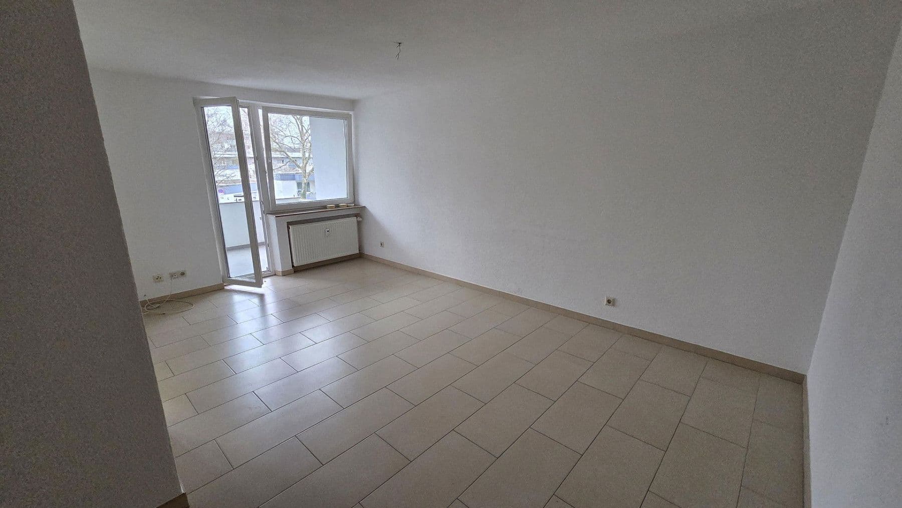 Pronájem bytu 2+1 55 m², Giebelstr.13a, Stuttgart, Bádensko-Württembersko Pronájem bytu 2+1 55 m², Giebelstr.13a, Stuttgart, Bádensko-Württembersko