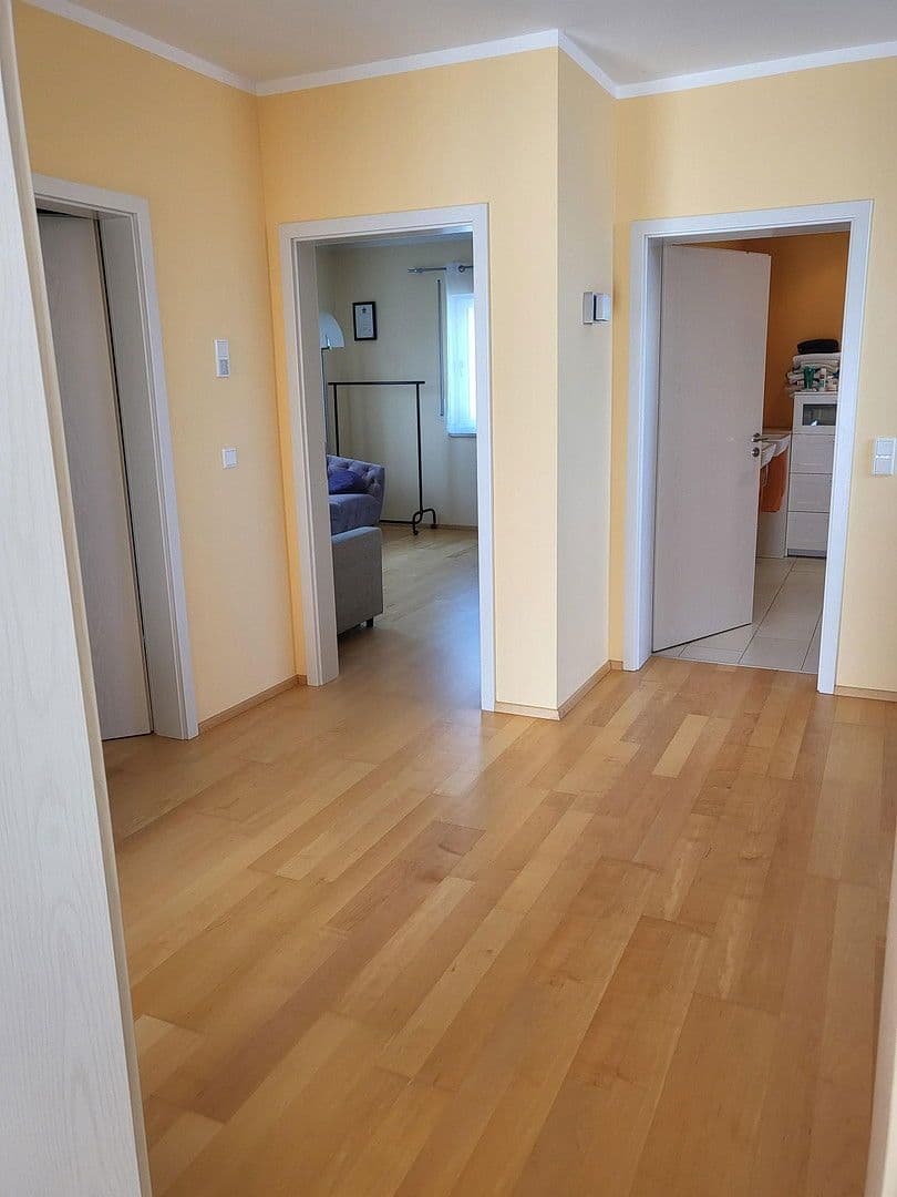 Pronájem domu 145 m², pozemek 289 m², Pfaffenhofen, Bavorsko Pronájem domu 145 m², pozemek 289 m², Pfaffenhofen, Bavorsko